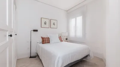 Piso en calle >C. de Noblejas, nº > photo 19