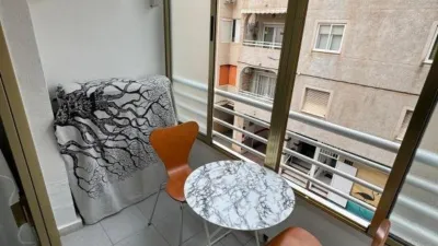 Studio on Monteagudo Street, No. > photo 19