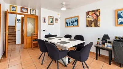 House in Urbanizations photo 4