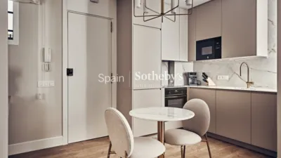Apartment on Calle de Ayala photo 9