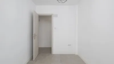 Flat on Espronceda Street, No. > photo 7