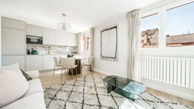 Apartment on Calle del Barco, No. > photo 3