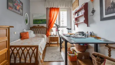 Flat on Calle de Caleruega, No. > photo 18