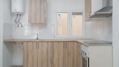 Flat on Espronceda Street, No. > photo 18