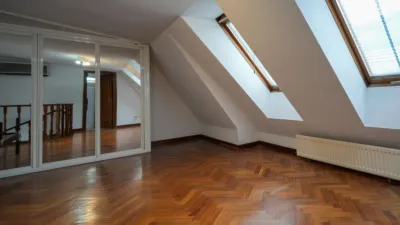 Duplex on Luis Vélez de Guevara Street, No. photo 26