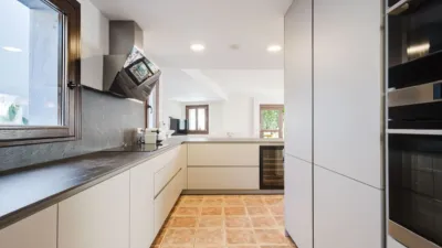 Townhouse on Calle del Priorato, No. > photo 10