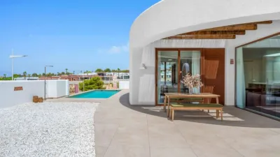 Casa en Cerca del Aeropuerto, Cerca de Campo de Golf, Campo, Cerca de Escuelas, Hospital, Zona Residencial photo 26
