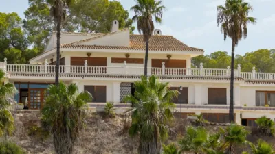 Casa – San Miguel de Salinas - Más