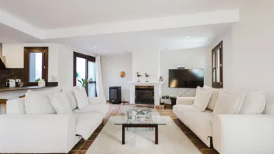 Townhouse on Calle del Priorato, No. > photo 7
