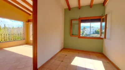 Property in Orba photo 33