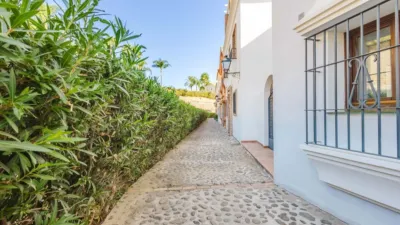 Townhouse on Calle del Priorato, No. > photo 36
