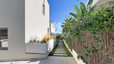 House in La Plana photo 64