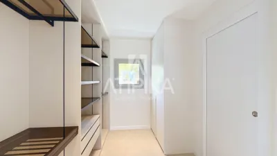 House in La Plana photo 39