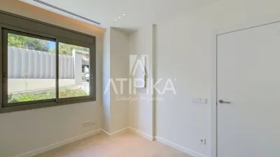 House in La Plana photo 23