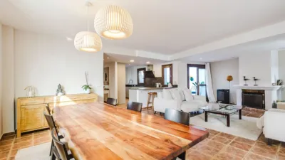 Townhouse on Calle del Priorato, No. > photo 9