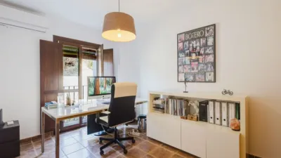 Townhouse on Calle del Priorato, No. > photo 21