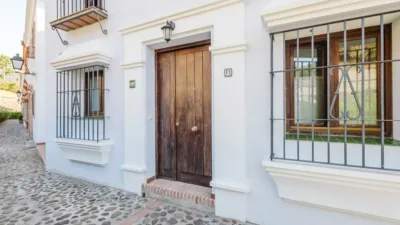 Townhouse on Calle del Priorato, No. > photo 4