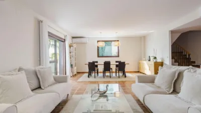 Townhouse on Calle del Priorato, No. > photo 8