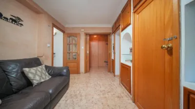 Flat on Enrique Moyano Street, No. > photo 2