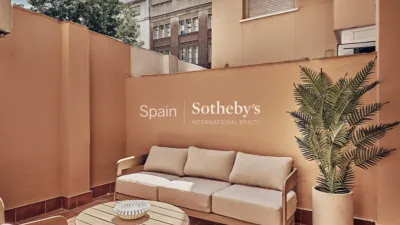 Apartment on Calle de Padilla photo 30