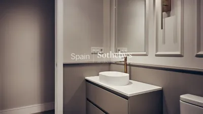Apartment on Calle de Padilla photo 29