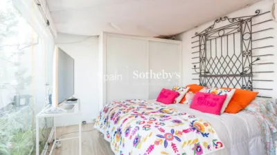 Penthouse on Calle de la Alameda photo 25