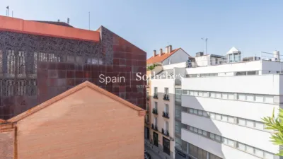 Penthouse on Calle de la Alameda photo 21