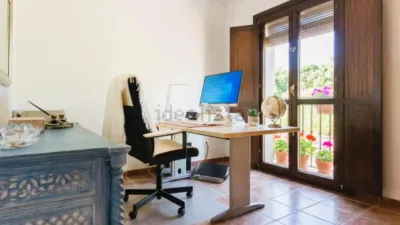 Townhouse on Calle del Priorato, No. > photo 23