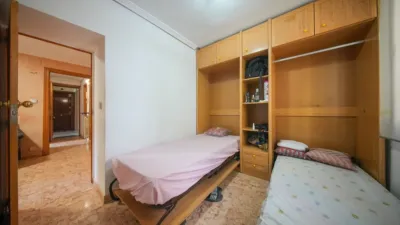 Flat on Enrique Moyano Street, No. > photo 11