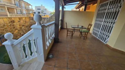 Terraced house on Calle de Noria Pino, 1 photo 5