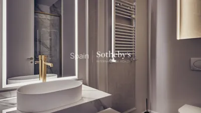Apartment on Calle de Padilla photo 23