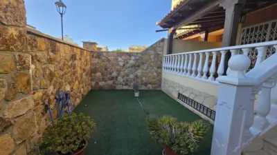 Terraced house on Calle de Noria Pino, 1 photo 2