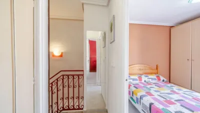 Terraced house on Carrer de la Rioja, nº > photo 19