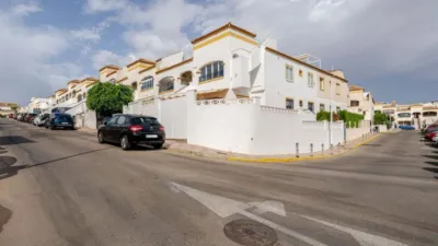 Casa pareada en calle >Avinguda Descandinàvia, nº > photo 36