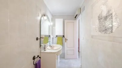 Terraced house on Carrer de la Rioja, nº > photo 24