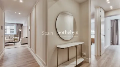 Apartment on Calle de Ayala photo 34