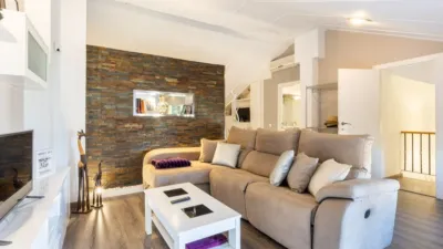Semi-detached house on Carrer de Sedaví, nº photo 34