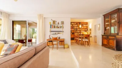 Single-family home in Residencia Madrid photo 4