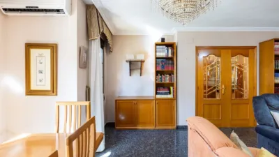 Semi-detached house on Carrer de Sedaví, nº photo 5