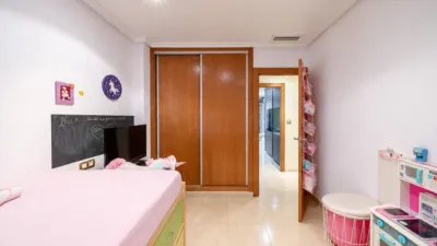 Piso en Carrer de la báscula, nº > photo 13