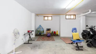 Semi-detached house on Carrer de Sedaví, nº photo 43