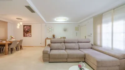 Semi-detached house on C. Uruguay, nº photo 6