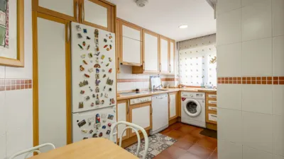 Flat on C. del Eucalipto, nº photo 5