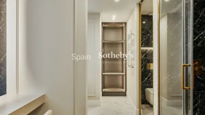 Apartment on Calle de Ayala photo 20