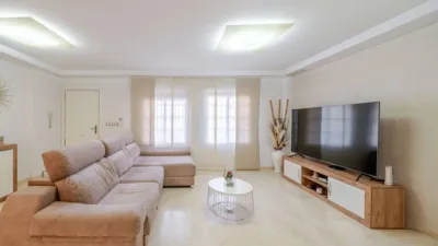 Semi-detached house on C. Uruguay, nº photo 5