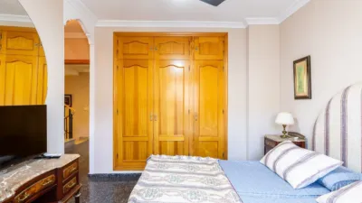Semi-detached house on Carrer de Sedaví, nº photo 28