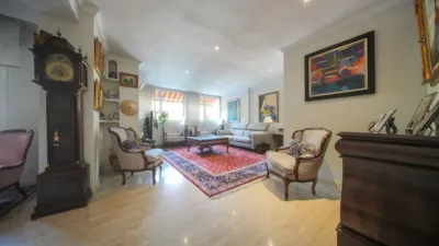 Apartment on Paseo de la Alameda de Osuna, No. > photo 7