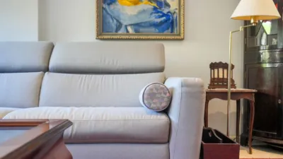 Apartment on Paseo de la Alameda de Osuna, No. > photo 3