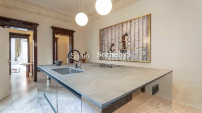 Apartment on Calle Corredera Baja de San Pablo photo 26