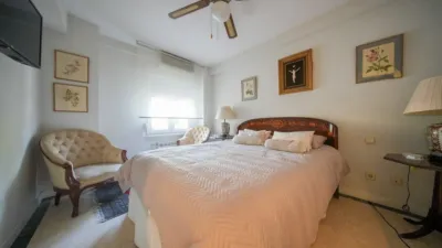 Apartment on Paseo de la Alameda de Osuna, No. > photo 22